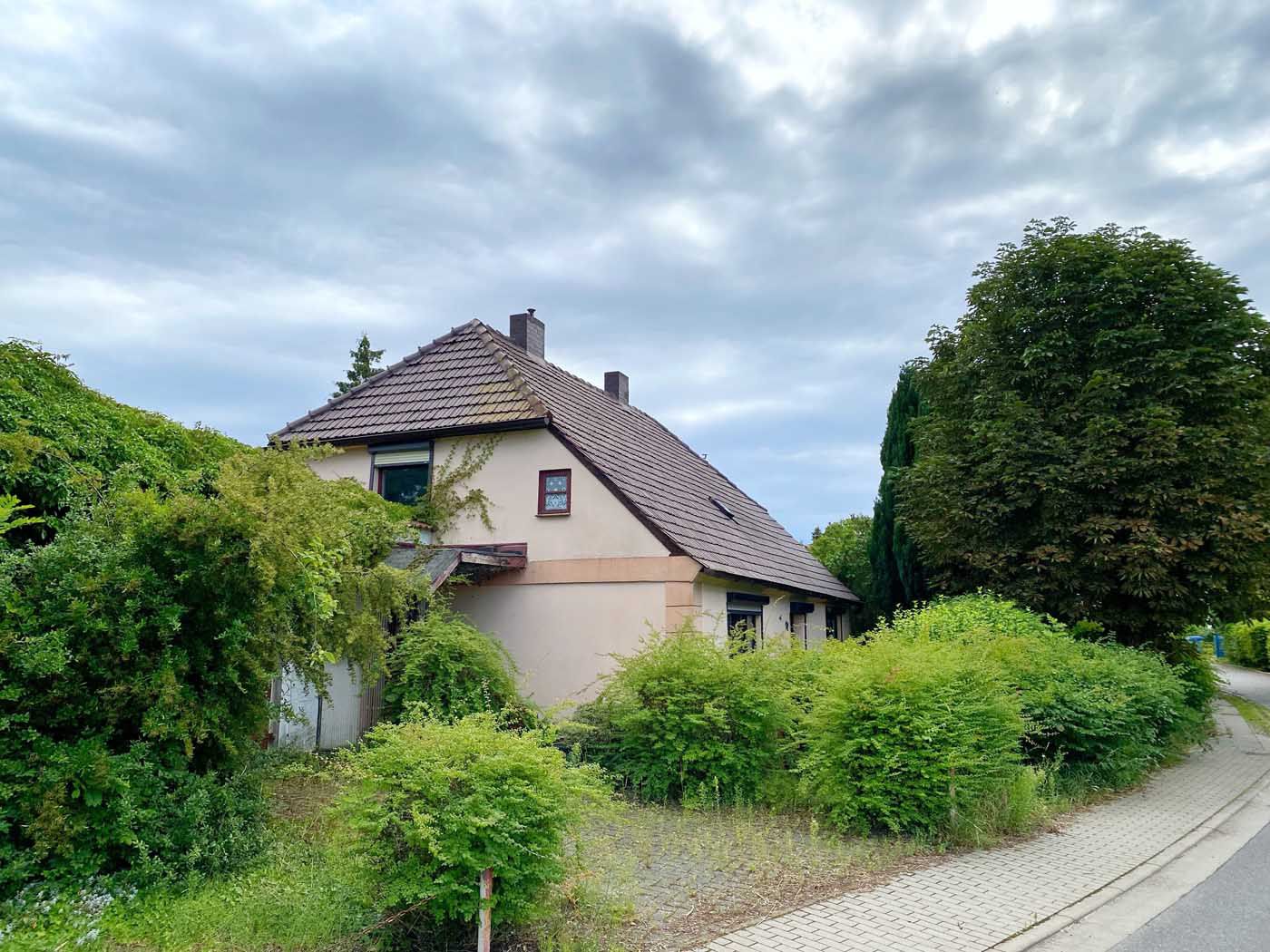 Einfamilienhaus mit viel Potential in ruhiger Wohngegend