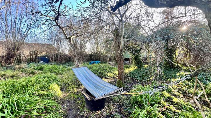 Außergewöhnliches Gartengrundstück mit parkähnlichem Charakter