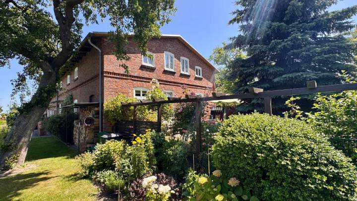 Idyllisches Anwesen - Ruhe und Natur in Wassernähe