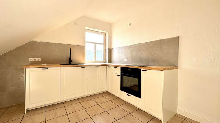 Kapitalanleger! Schönes Objekt mit zwei gut vermieteten Einheiten