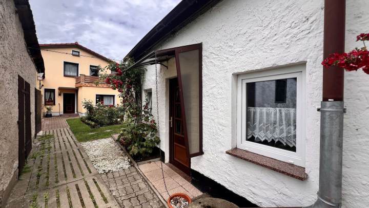 ETW mit FeWo, Garage und Garten auf der Insel Rügen