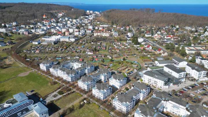 Attraktives Immobilienpaket im Seepark Sellin – Zwei Einheiten mit vielseitigem Nutzungspotenzial