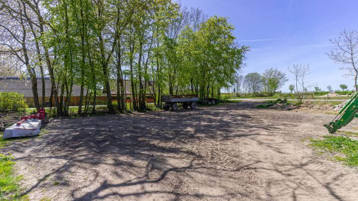 Kleiner Reiterhof mit 5 Ferienwohnungen auf Rügen