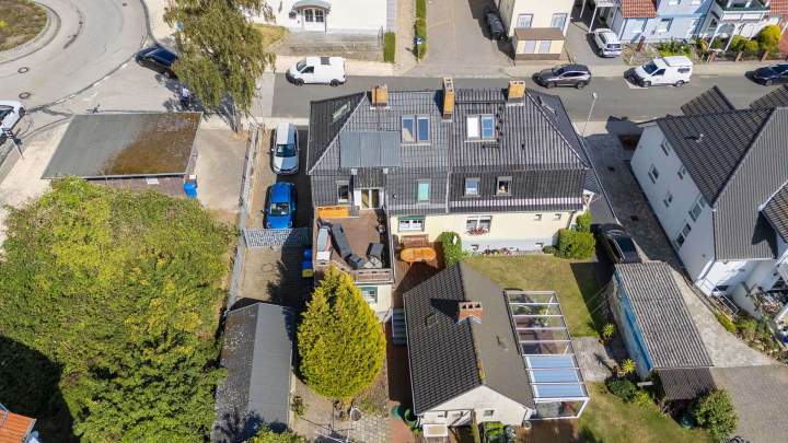 Große Doppelhaushälfte mit Dachterrasse und Ostseeblick in Sassnitz