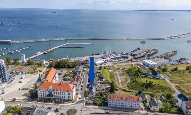 Große Doppelhaushälfte mit Dachterrasse und Ostseeblick in Sassnitz