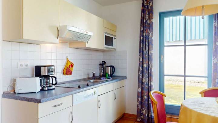 Charmante Ferienwohnung mit Terrasse in ruhiger Lage nahe Kap Arkona