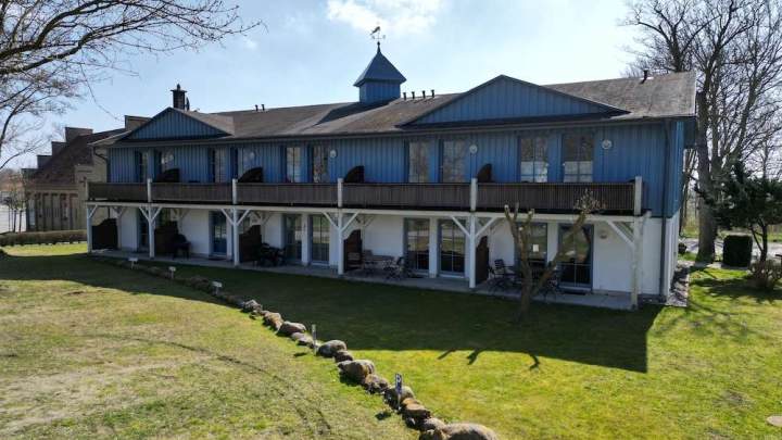 Charmante Ferienwohnung mit Terrasse in ruhiger Lage nahe Kap Arkona