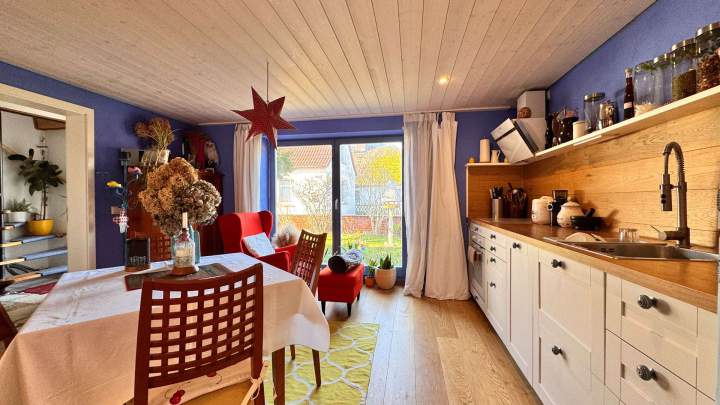 Ehemaliges Bauernhaus mit drei Fewo in Wiek auf Rügen