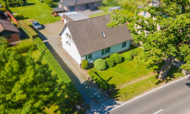 Einfamilienhaus mit großem Grundstück in Steinhagen