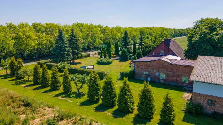 Schönes Landhaus mit großzügigem Nebengelass