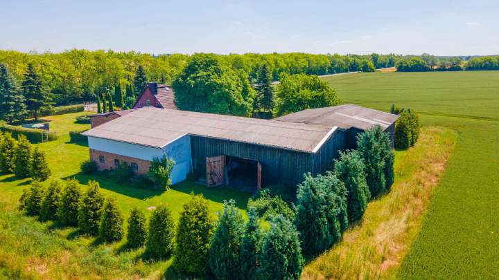 Schönes Landhaus mit großzügigem Nebengelass