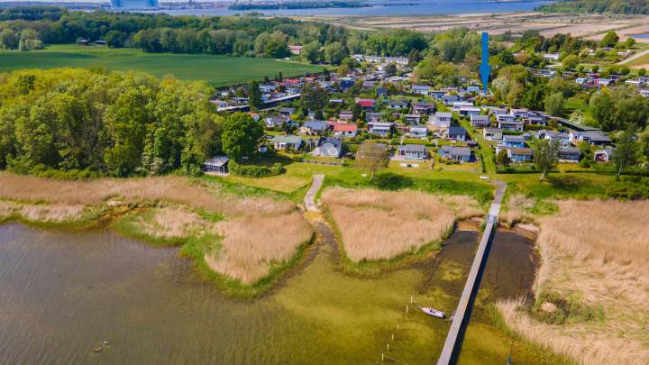 Entkernter Ferienbungalow auf Rügen