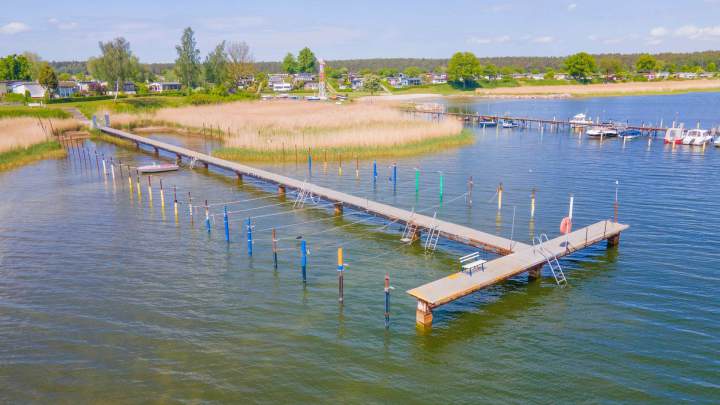 Entkernter Ferienbungalow auf Rügen