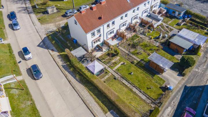 Reihenendhaus mit Carport in Sassnitz