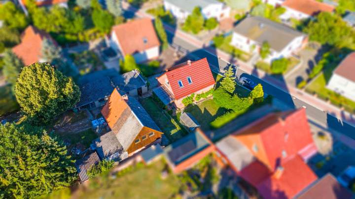 Schönes Einfamilienhaus mit großem Grundstück und Nebengelass bei Malchin