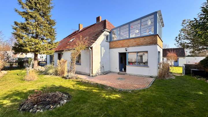 Liebevoll modernisiertes Bauernhaus in Wiek auf Rügen