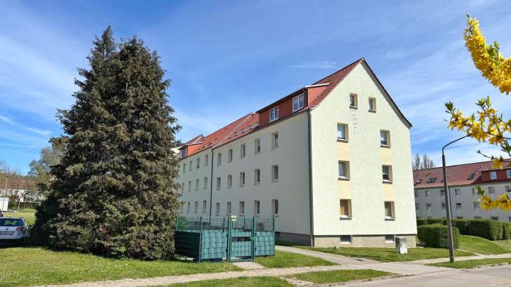 Für Kapitalanleger - vermietete Dachgeschosswohnung in Sassnitz