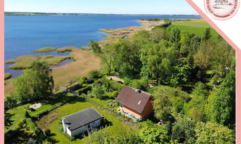 Ihr Rückzugsort am Wasser – Idyllisches Ferienhaus mit Blick auf den Großen Jasmunder Bodden
