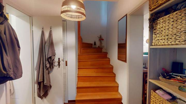 Haus mit 2 Wohneinheiten am Wasser – Wohnen, wo andere Urlaub machen