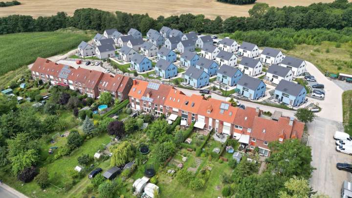 Reihenhaus mit Südterrasse und Einliegerbereich bei Sagard