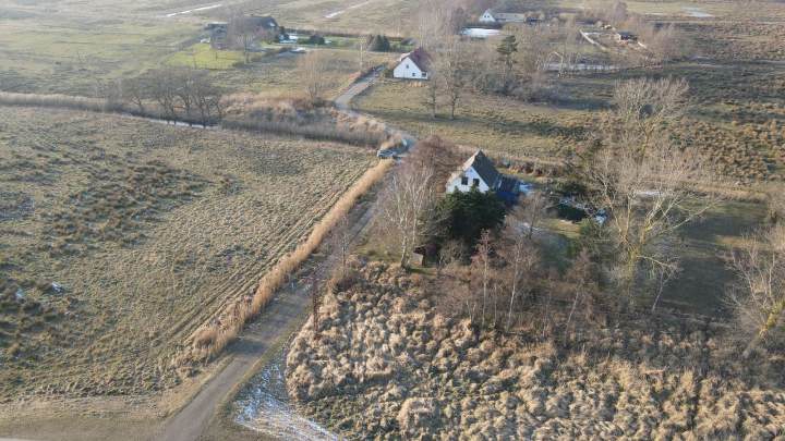 Charmantes Wohnhaus in Alleinlage – sanierungsbedürftig mit großem Grundstück