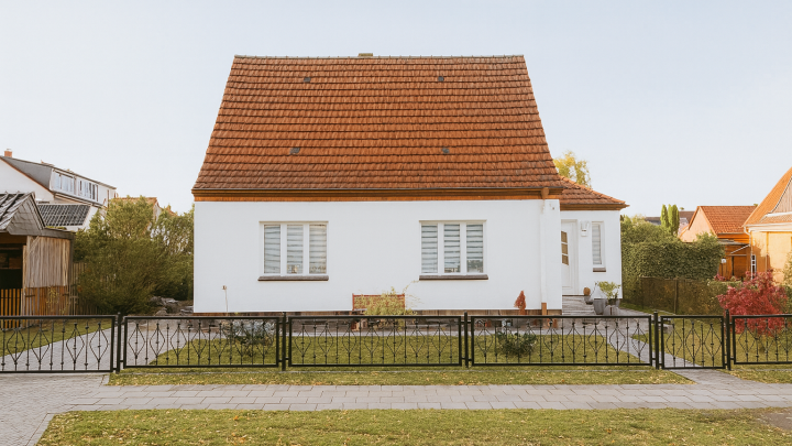 Einfamilienhaus mit Einliegerwohnung in Toplage