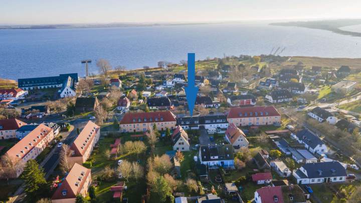 Wohnen und Gastgewerbe in bester Lage auf Rügen – Eigentumswohnung mit Gaststätte