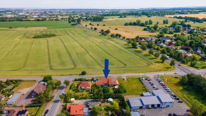 Kapitalanleger! Schönes Objekt mit zwei gut vermieteten Einheiten