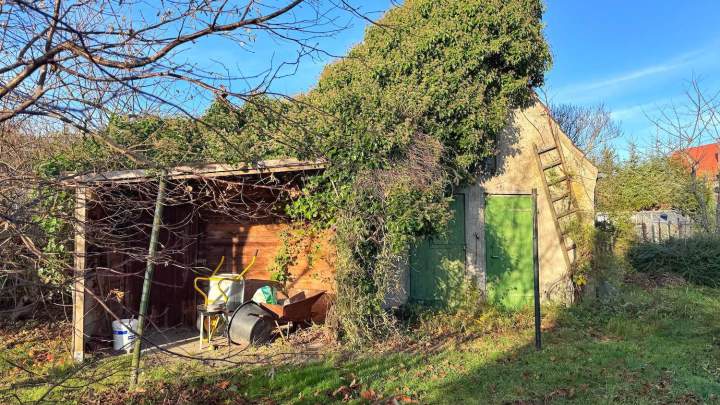 Doppelhaushälfte mit großem Grundstück – flexibel nutzbar in zentraler Ortslage im Norden Rügens