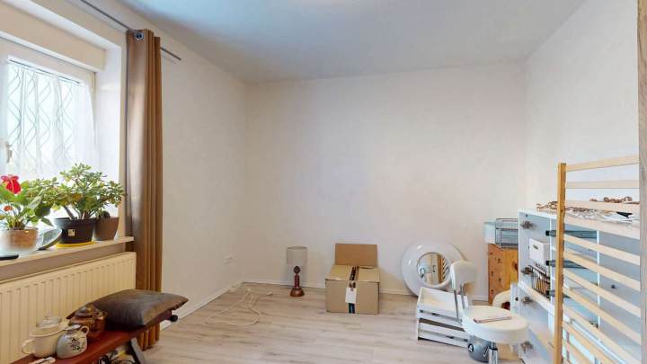 Doppelhaushälfte mit großem Grundstück – flexibel nutzbar in zentraler Ortslage im Norden Rügens