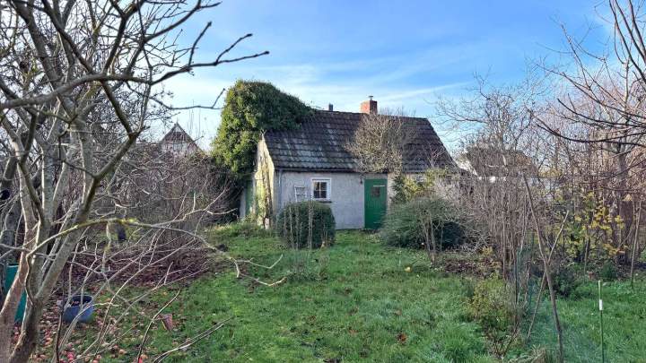 Doppelhaushälfte mit großem Grundstück – flexibel nutzbar in zentraler Ortslage im Norden Rügens