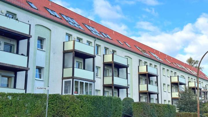 Gut geschnittene 3-Zimmer-Wohnung mit Balkon und Stellplatz in Sassnitz
