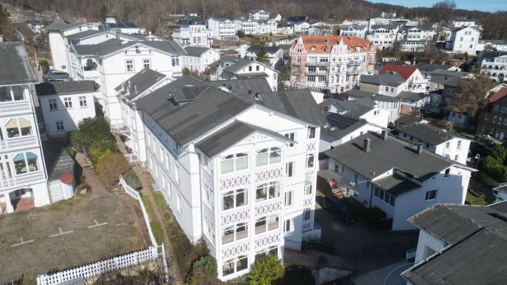 Eigentumswohnung in Bäderstilvilla – Wohnen & Ferienvermietung nahe der Ostsee