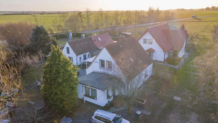Charmantes Einfamilienhaus nahe Bodden